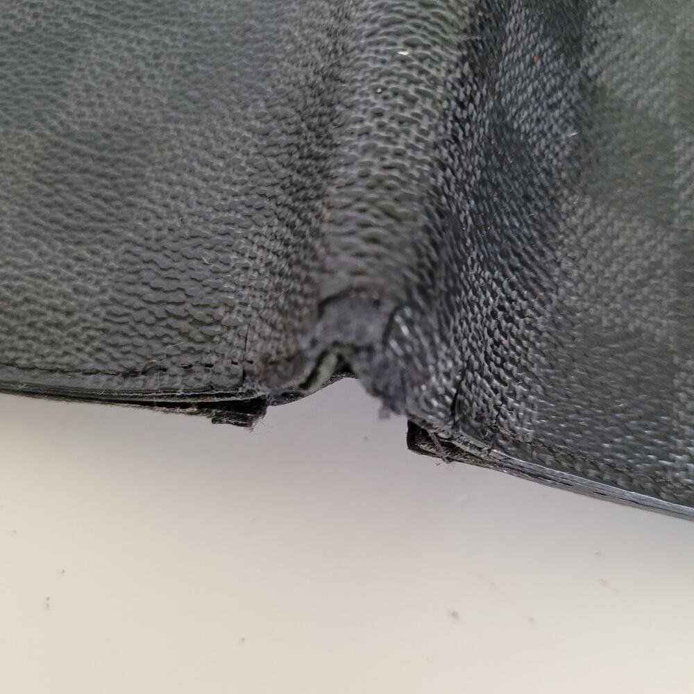 Vintage Louis Vuitton Damier Men's Authentic LV Graphite Bi-Fold Leather Wallet - Picture 11 of 13